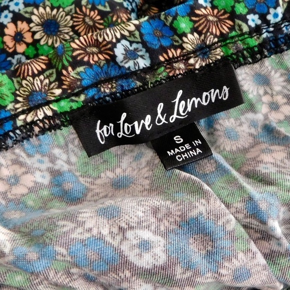 FOR LOVE AND LEMONS Alisa Top Floral Cropped Milkmaid Satin Smocked Small - Picture 11 of 14